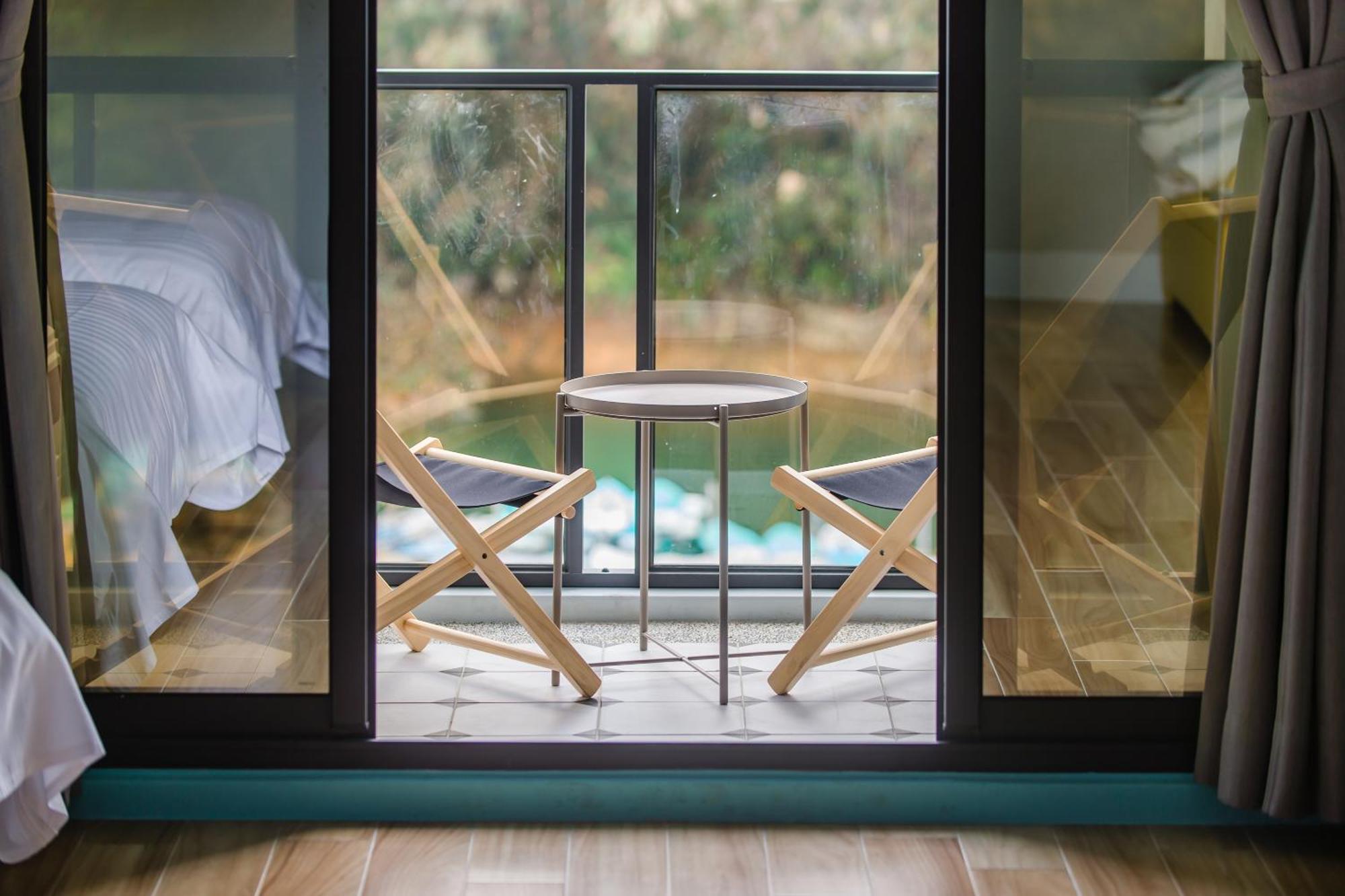 Bed and Breakfast Water House Yuchi Exterior foto
